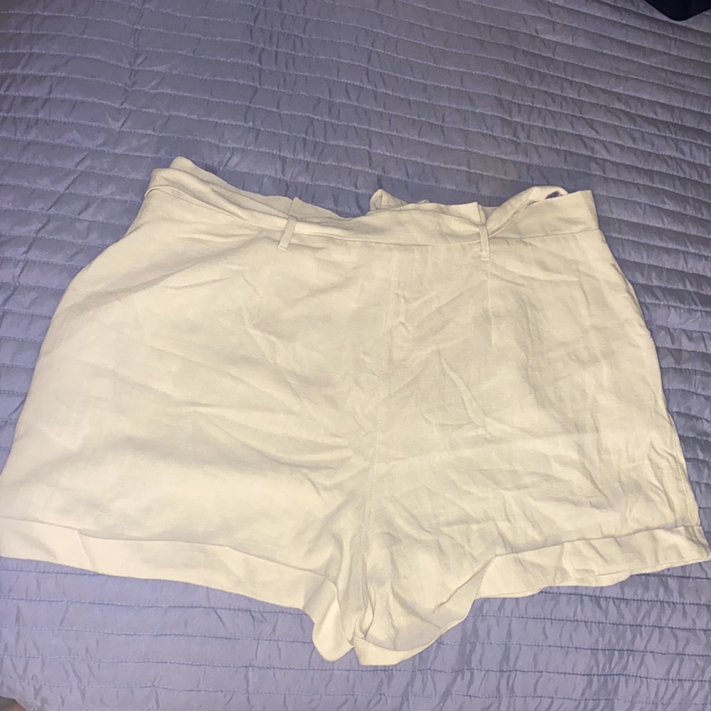 Linen Shorts - Picture 7 of 7